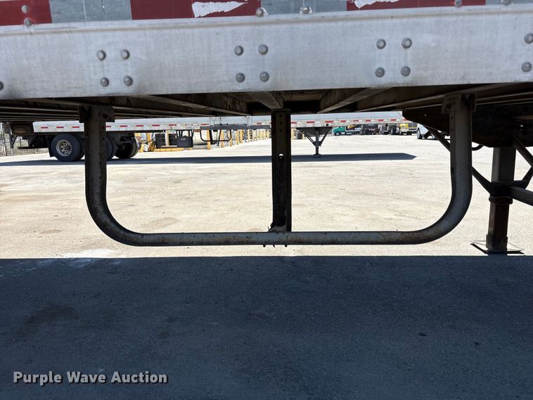 image for item EA0010 1995 Trailmobile dry van trailer