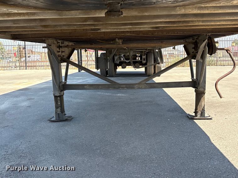 image for item EA0011 1996 Trailmobile dry van trailer