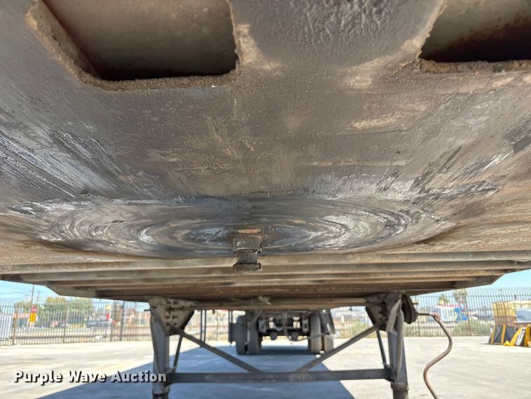 image for item EA0011 1996 Trailmobile dry van trailer