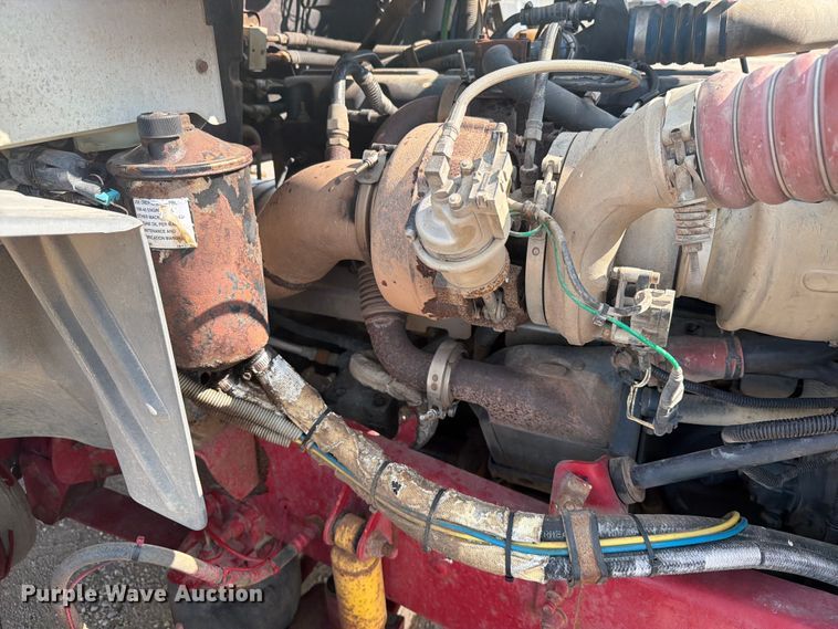 image for item EA0382 2005 Mack Vision CXN613 semi truck