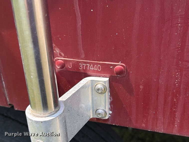image for item EA0431 1990 Kenworth K 100E semi truck