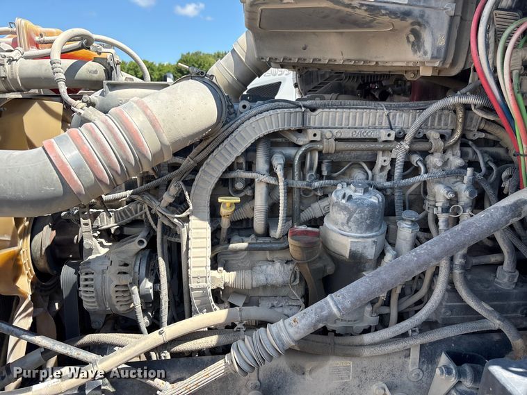 image for item EF1311 2015 Kenworth T680 seed tender trailer