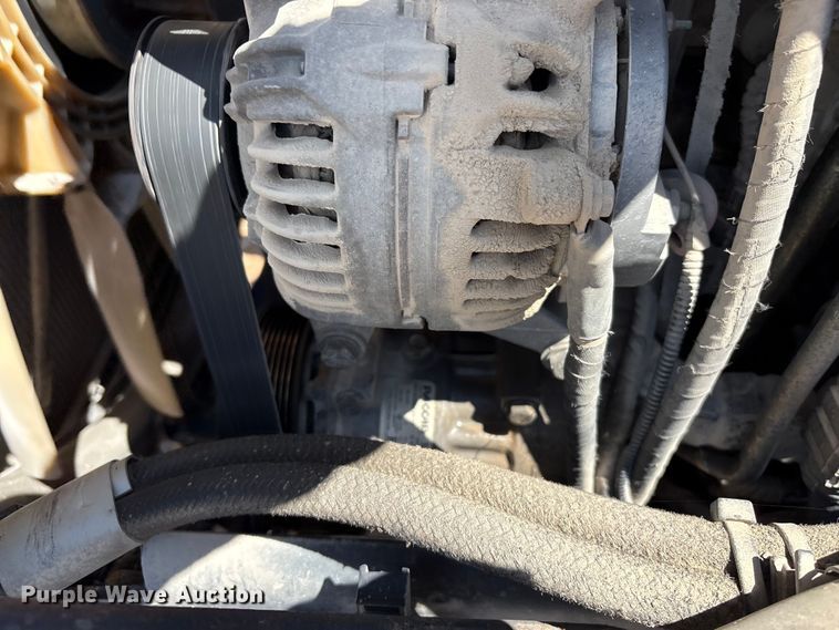 image for item EF1311 2015 Kenworth T680 seed tender trailer
