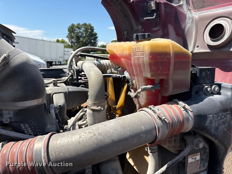 image for item EF1311 2015 Kenworth T680 seed tender trailer