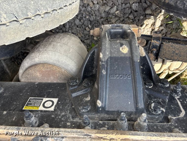 image for item EF1311 2015 Kenworth T680 seed tender trailer