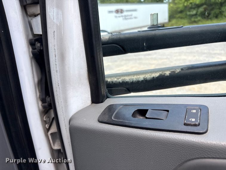 image for item EF1312 2016 Kenworth T680 semi truck