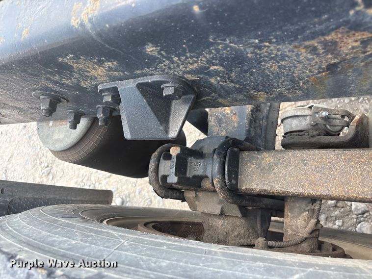 image for item EF1312 2016 Kenworth T680 semi truck