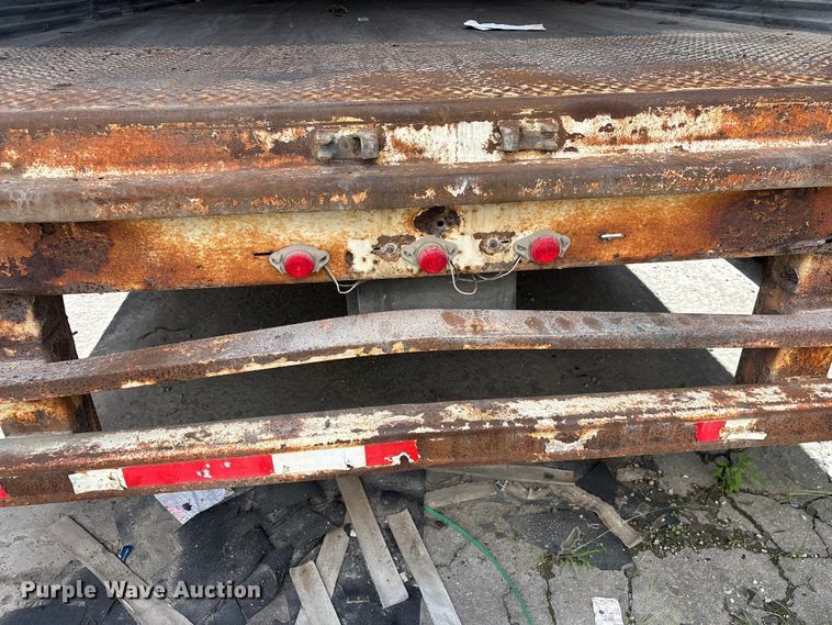 image for item EF1313 2000 Dorsey Trailers dry van trailer