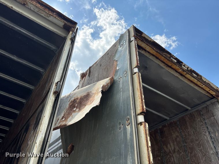 image for item EF1313 2000 Dorsey Trailers dry van trailer