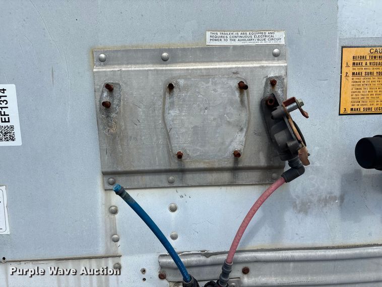 image for item EF1314 1999 Utility Trailer Manufacturer dry van trailer