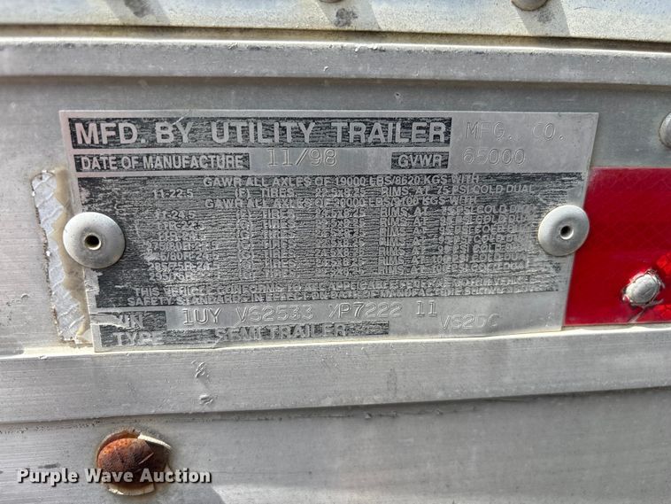 image for item EF1314 1999 Utility Trailer Manufacturer dry van trailer