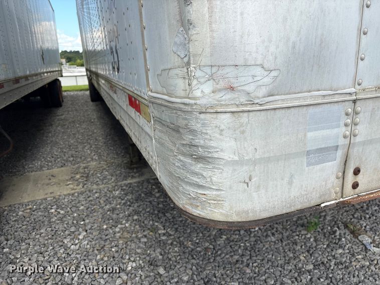 image for item EF1318 1999 Trailer Mobile dry van trailer