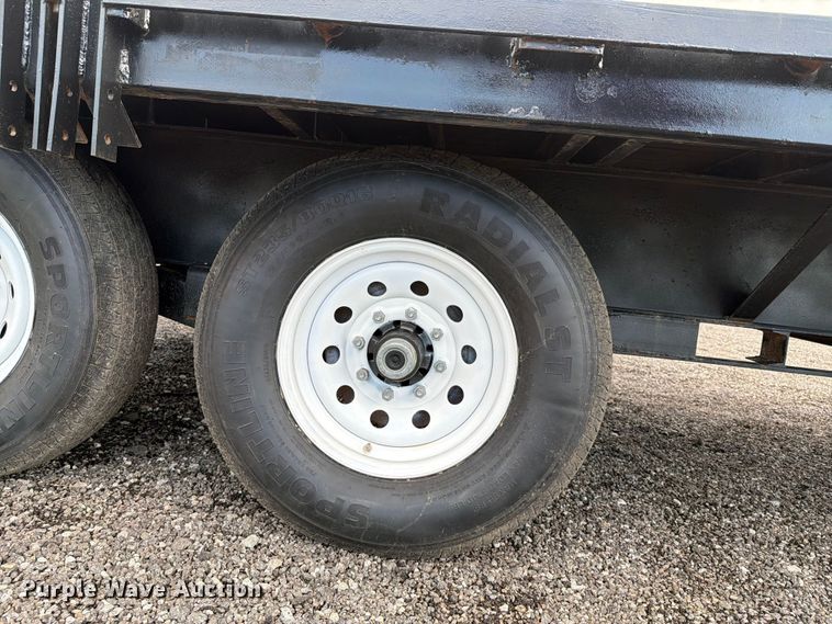 image for item EG9219 2007 PJ Trailers equipment trailer