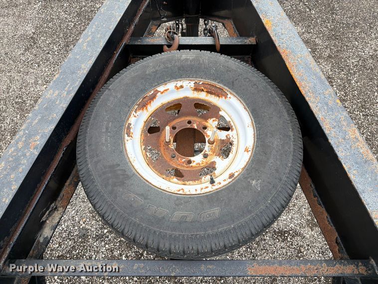 image for item EG9219 2007 PJ Trailers equipment trailer