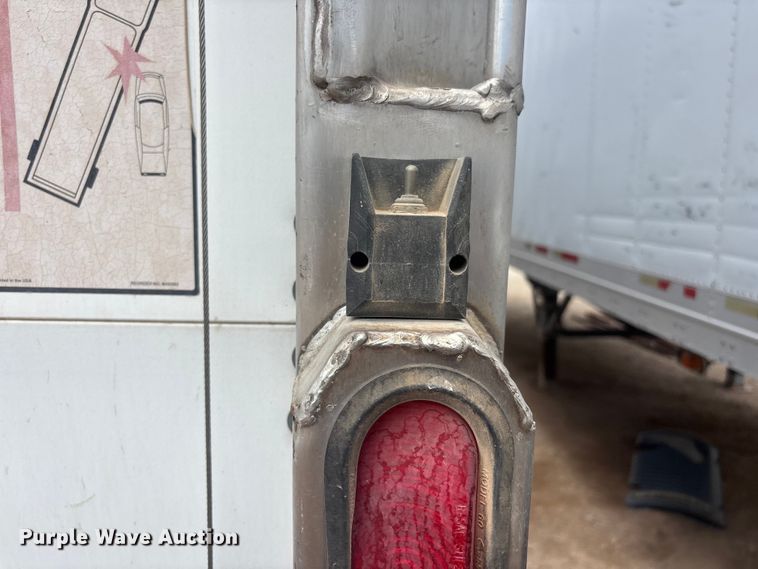 image for item EL2579 2004 Wabash RFGRHSA refrigerated van trailer