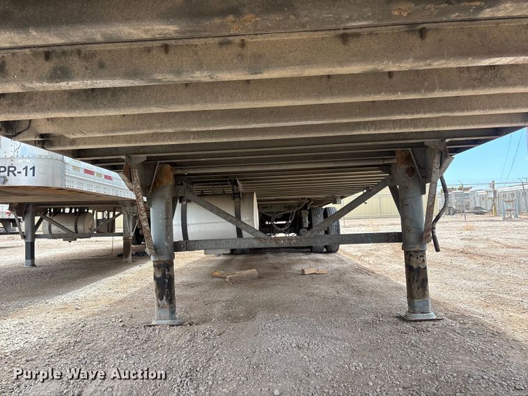 image for item EL2579 2004 Wabash RFGRHSA refrigerated van trailer