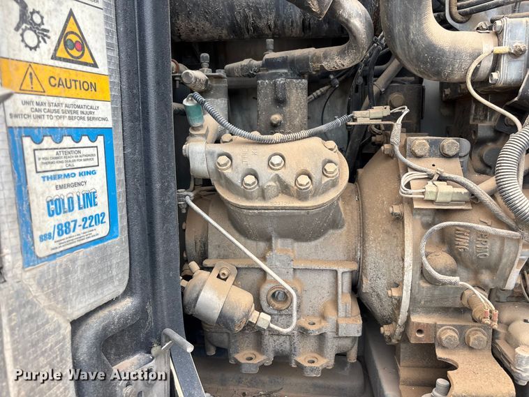 image for item EL2579 2004 Wabash RFGRHSA refrigerated van trailer
