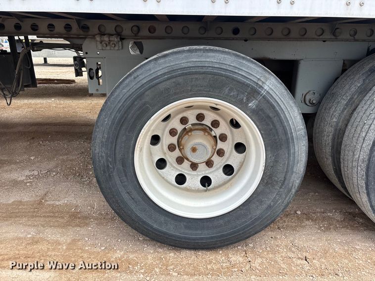 image for item EL2579 2004 Wabash RFGRHSA refrigerated van trailer