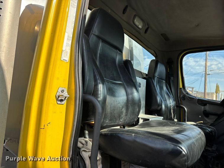 image for item EL2584 2014 Freightliner Business Class M2 fuel truck