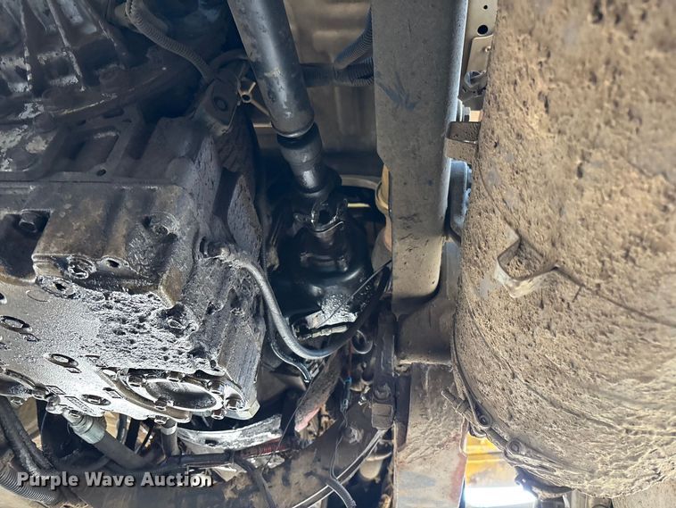 image for item EL2584 2014 Freightliner Business Class M2 fuel truck