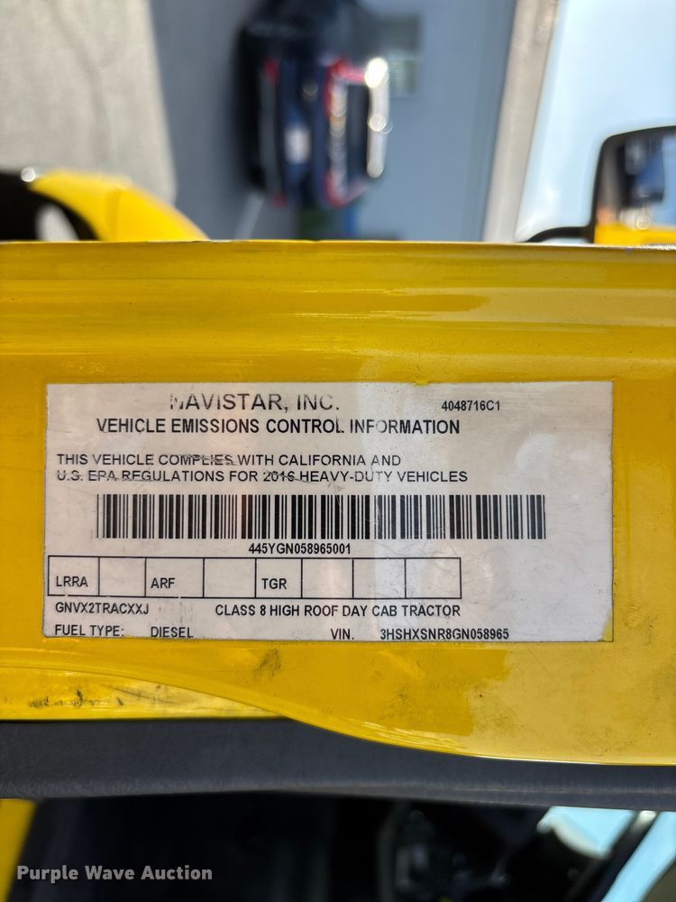 image for item EL2585 2016 International 8600 semi truck