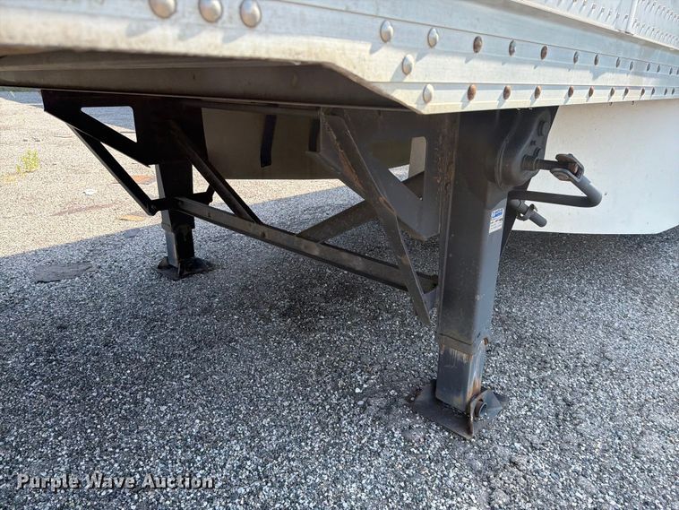 image for item EM0143 2023 Comercaliza dry van trailer