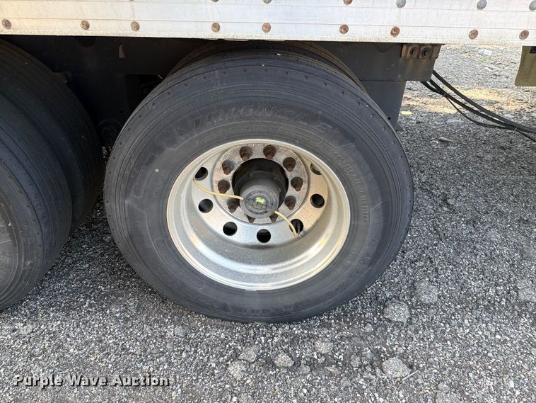 image for item EM0143 2023 Comercaliza dry van trailer