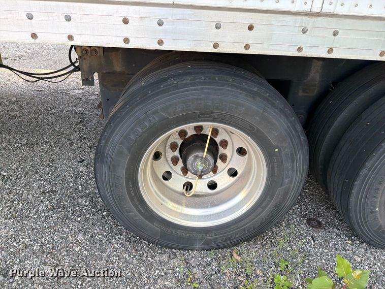 image for item EM0143 2023 Comercaliza dry van trailer