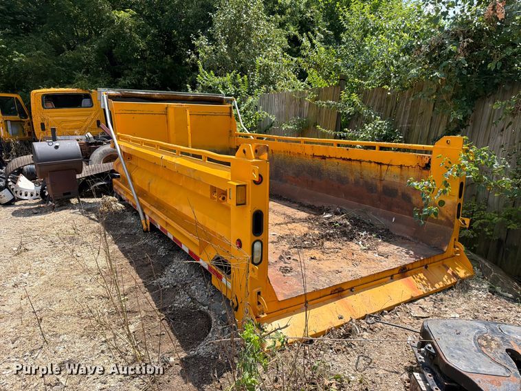 image for item EO8667 Wheeler HT1636 dump truck bed
