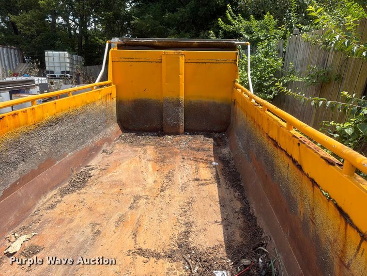 image for item EO8667 Wheeler HT1636 dump truck bed
