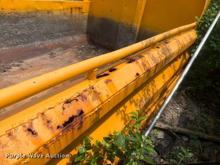 image for item EO8667 Wheeler HT1636 dump truck bed