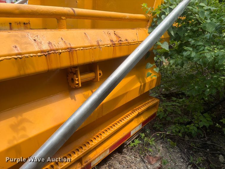 image for item EO8667 Wheeler HT1636 dump truck bed