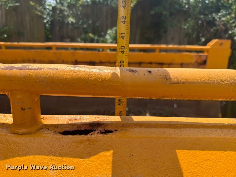 image for item EO8667 Wheeler HT1636 dump truck bed