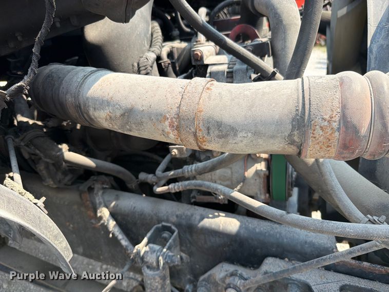 image for item EO8678 2008 Ford F650 Super Duty truck cab and chassis