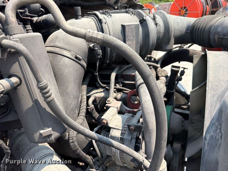 image for item EO8678 2008 Ford F650 Super Duty truck cab and chassis