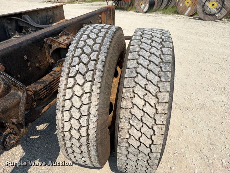 image for item EO8678 2008 Ford F650 Super Duty truck cab and chassis