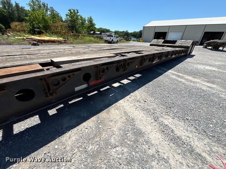 image for item ER3115 2013 Fontaine lowboy equipment trailer