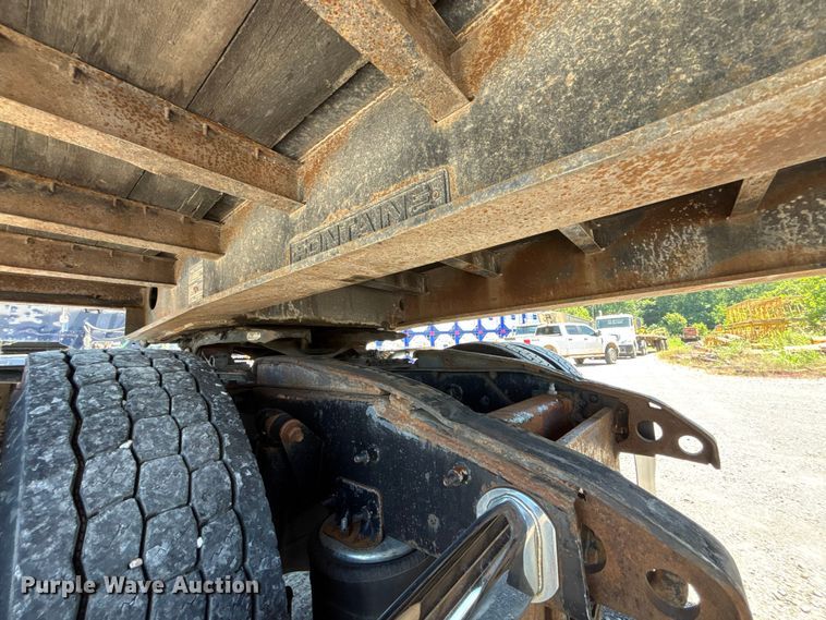 image for item ER3115 2013 Fontaine lowboy equipment trailer