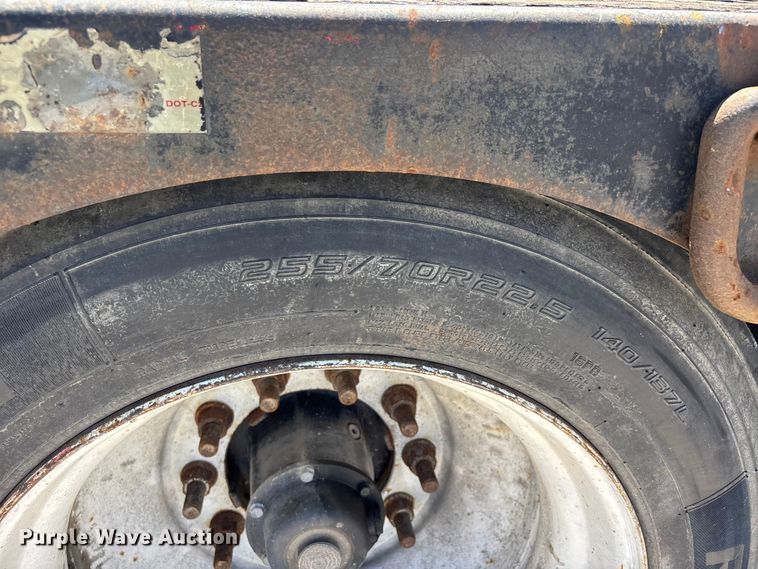 image for item ER3115 2013 Fontaine lowboy equipment trailer