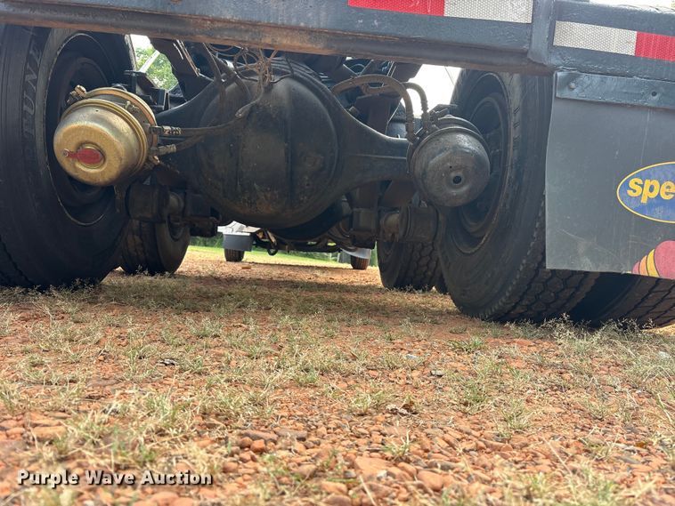 image for item ET0351 1993 Peterbilt 357 roll-off container truck