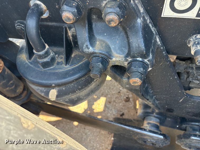 image for item ET8655 2014 Kenworth T800 truck cab and chassis