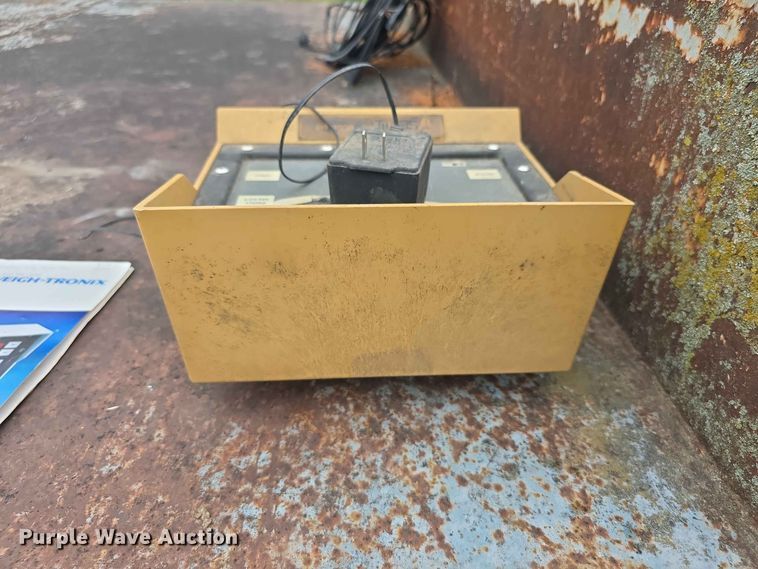 image for item EV2436 Weigh-Tronix  615 scale