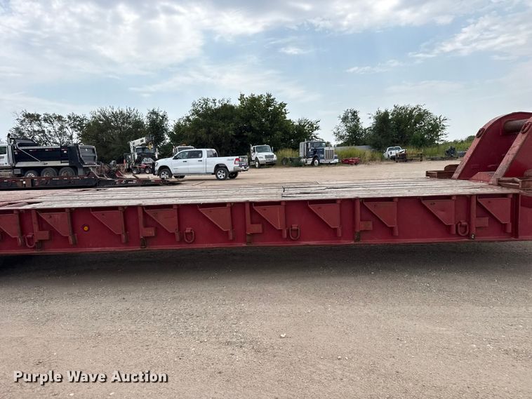 image for item EW4174 1983 Vulcan  lowboy oilfield trailer