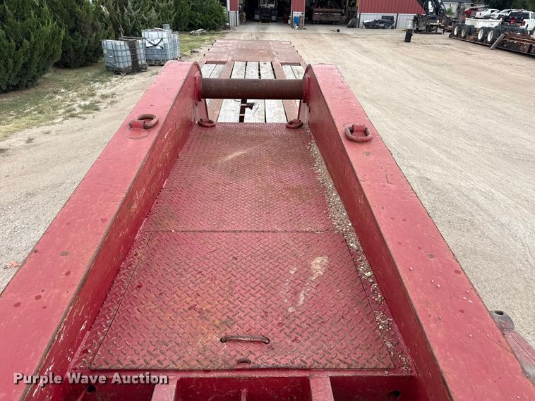 image for item EW4174 1983 Vulcan  lowboy oilfield trailer