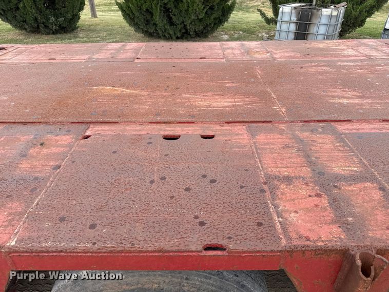 image for item EW4174 1983 Vulcan  lowboy oilfield trailer