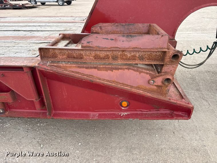 image for item EW4174 1983 Vulcan  lowboy oilfield trailer