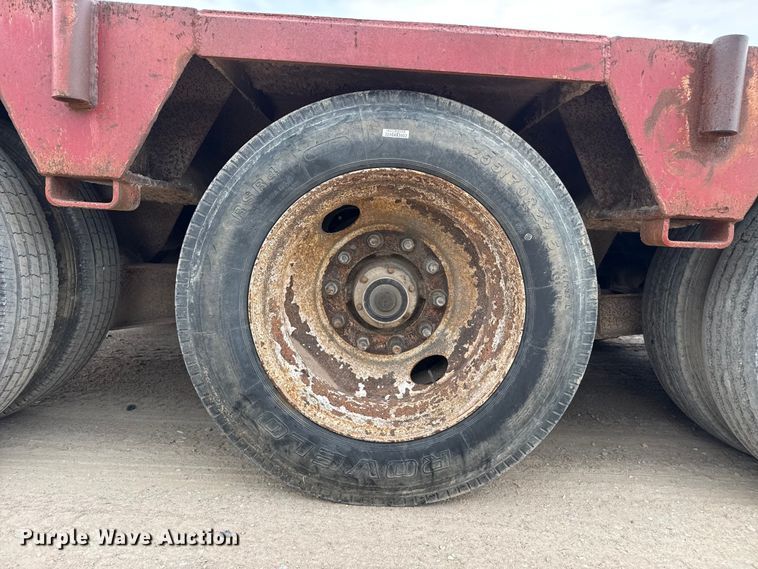 image for item EW4174 1983 Vulcan  lowboy oilfield trailer