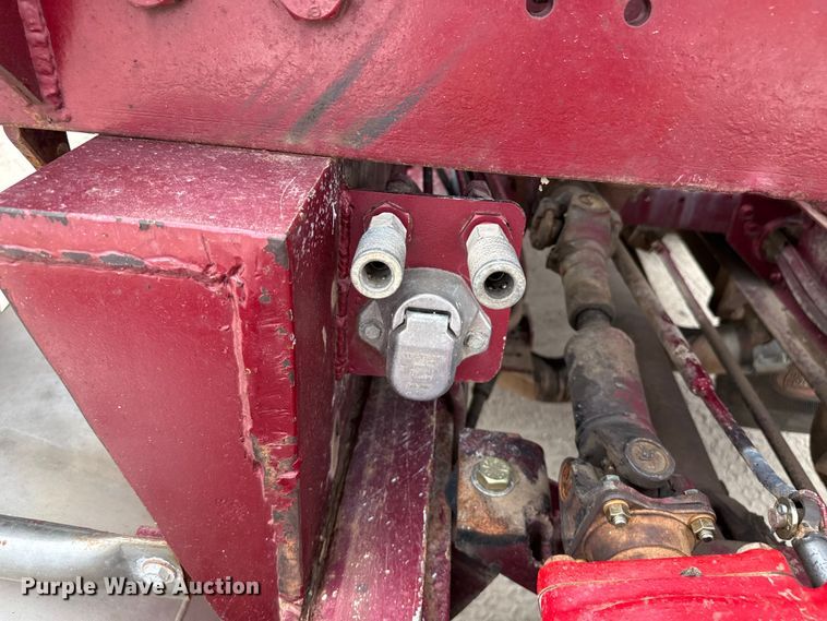 image for item EW4175 1982 Peterbilt 382 semi truck