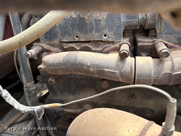 image for item EW4175 1982 Peterbilt 382 semi truck