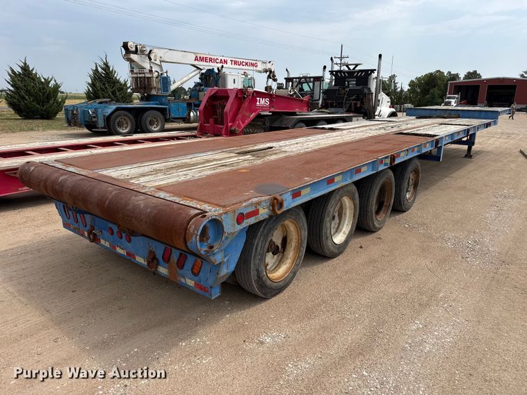 image for item EW4176 2001 Viking oilfield trailer